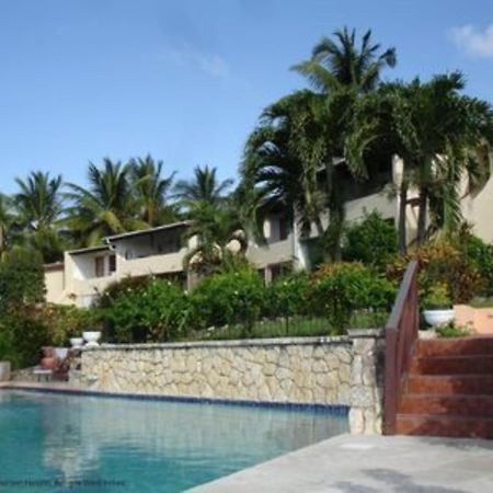 Attractive 2-Bed Apartment Stunning Sea View Dickenson Bay Εξωτερικό φωτογραφία