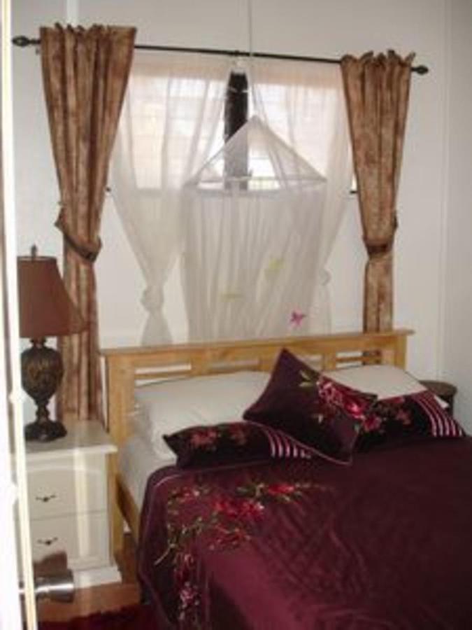 Attractive 2-Bed Apartment Stunning Sea View Dickenson Bay Εξωτερικό φωτογραφία